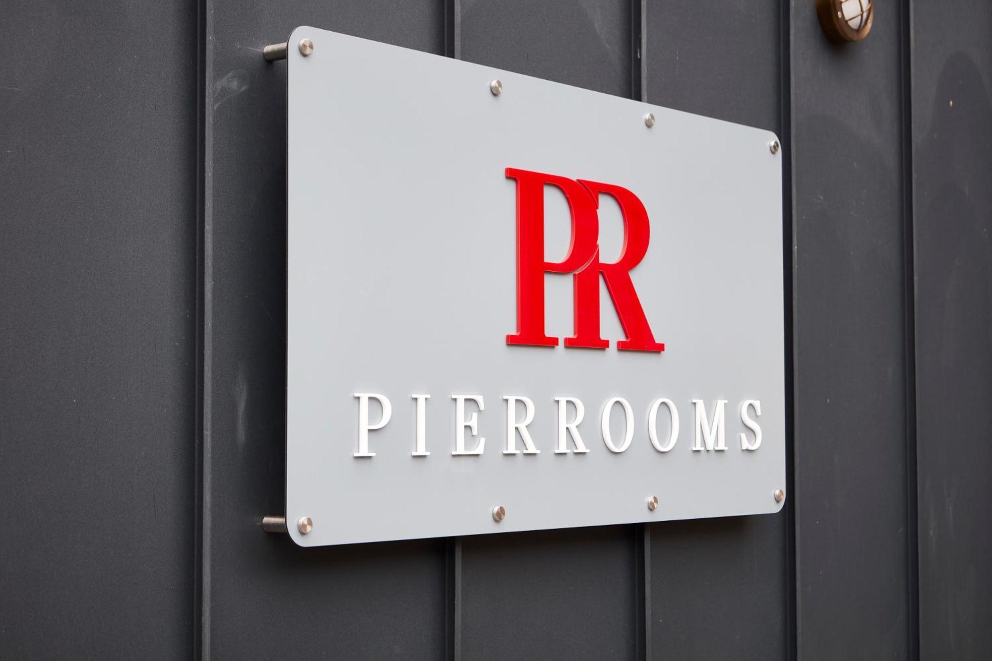 אובאן The Pier Rooms מראה חיצוני תמונה